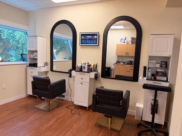 Luxury Chair Rentals in Denville, NJ – Main Highway Location