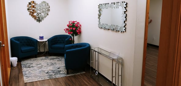 Centennial Salon Suite – $375.00 per week (Centennial)