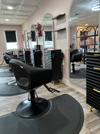 First Month FREE! Hairstylist Booth in Canton – Just $125/Week