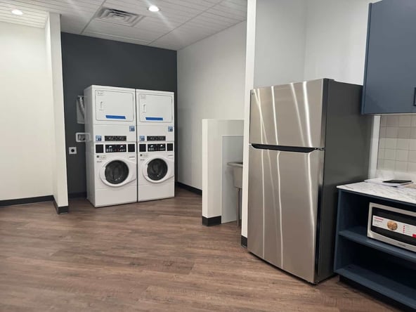 Sola Salon Studios in Orlando, FL – Salon Suite for Rent