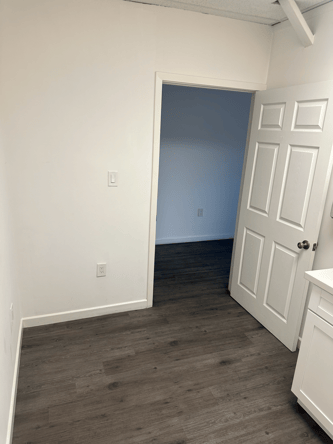 Private Beauty Room for Rent – Van Nuys / North Hollywood
