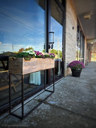 Salon Chair Rentals in Downtown Antioch, IL at Sage & Ash Salon
