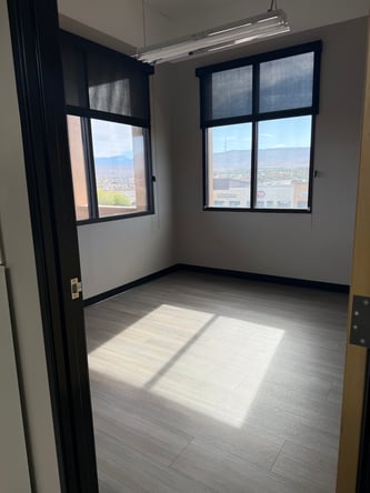 Luxury bright suites for rent in Summerlin< Las Vegas