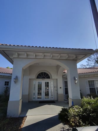 New Salon Suites
