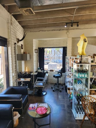 Beautiful Salon on Busy Street in Old Town Scottsdale