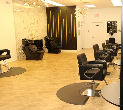 The Glam Beauty Bar