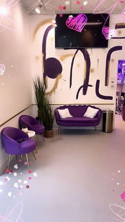TYMS (Salon) SUITES rooms available