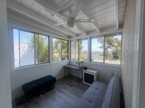 Estitician/ Beauty suite for rent monthly