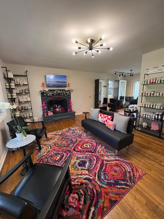 Booth Rental Opportunity in Valparaiso, IN — Hår Salon & Boutique