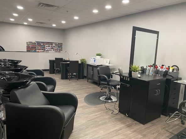 Booth Rental Opportunities in Bedford, NH — First 2 Weeks FREE!