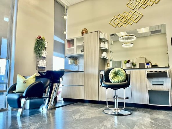 Sola Salon Studios in Dublin, OH – Salon Suite for Rent