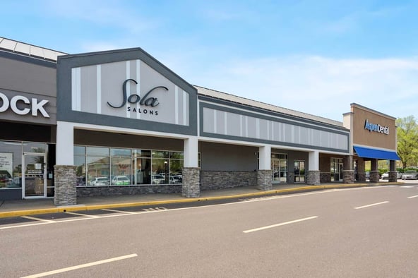 Sola Salon Studios in Levittown, PA – Salon Suite for Rent