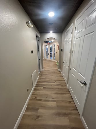 New Salon Suites