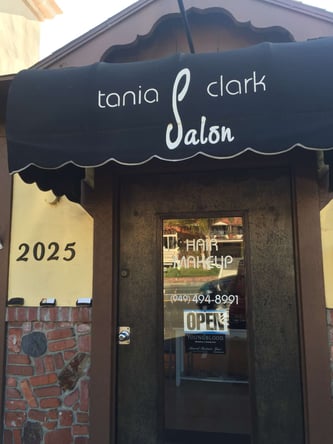 STATION FOR RENT IN LAGUNA BEACH SALON