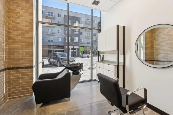 IMAGE Studios 360 in La Vista, NE – Salon Suite for Rent