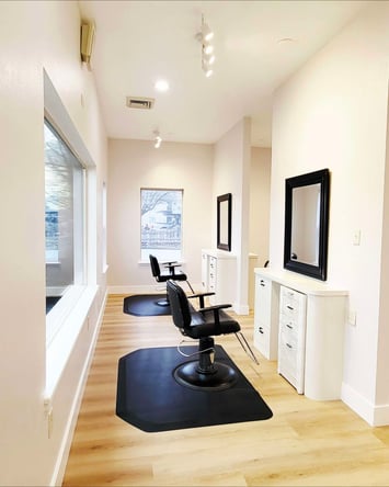 Exciting Opportunity for Beauty Professionals!