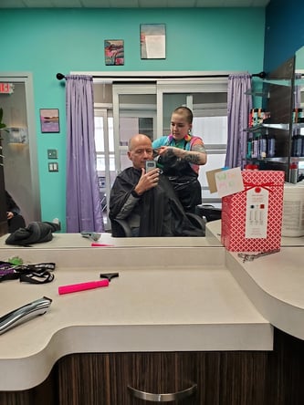 Sola Salon Studios in Oshkosh, WI – Salon Suite for Rent