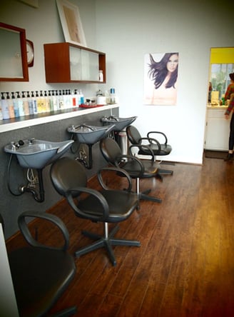 HALO HAIR SALON – CLOSE IN NE PDX. STYLIST CHAIRS AVAILABLE
