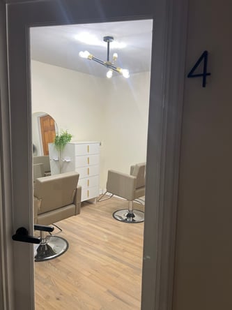 Private Salon Suites + Daily & Weekly Booth Rentals | Marietta, GA