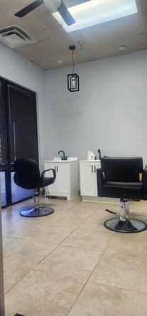Salon Suite for Rent – Simply You Salon Suites | Glendale, AZ
