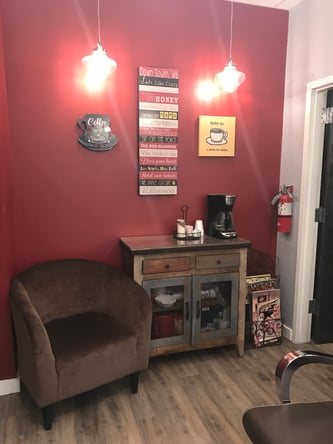 Salon Chair for Rent at Golden Cuts Color – San Rafael, CA