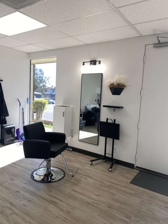Looking to add booth renters to our team!