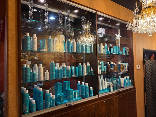 Luxury Booth Rental in Lady Lake: Grow Your Clientele at The Velvet Collective