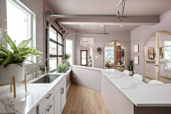 Downtown Indianapolis Boutique Salon – Fountain Square , Indiana! on HGTV ‘Goodbones’ Season 8 Ep 5