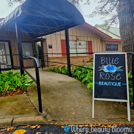 Styling Stations Available at The Blue Rose Beautique in Boerne, Texas
