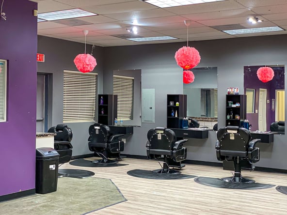 Barber Chair for Rent, Bring your clients