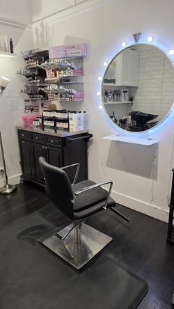 💇‍♀️ Your dream salon space is waiting! Private, single chair studio in the heart of Studio City.