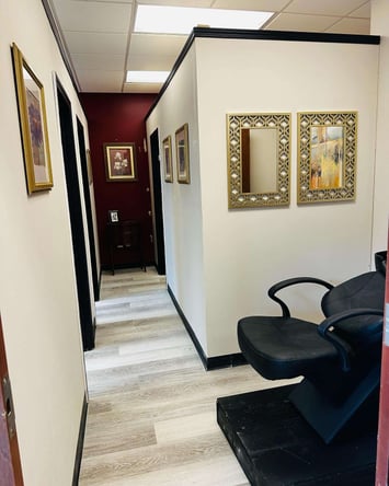Brand new salon suites in Kennesaw, Georgia for leasing with new equipments starts from $100/week
