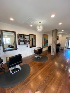 SOUTH BROADWAY IN DENVER BOOTH RENTAL
