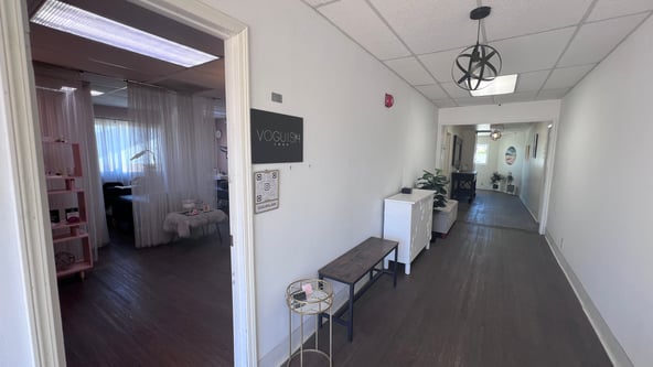 Private Room for Lash, Brow, Makeup, Facials in Boutique Salon – Bay Park, San Diego