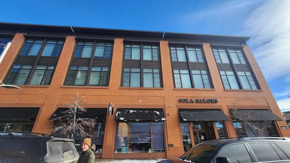 Sola Salon Studios in Lakewood, CO – Salon Suite for Rent