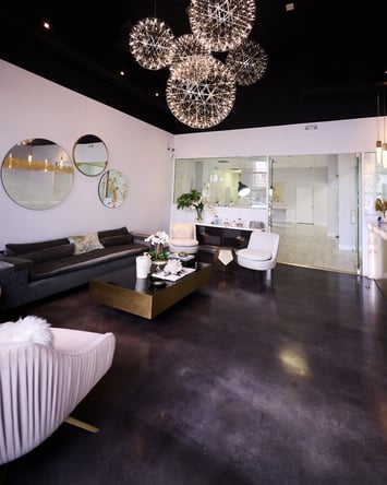 Luxury Salon Chairs & Private Room for Rent – Sherman Oaks