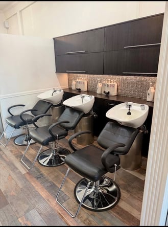 Booth Rental Available – Sherman Oaks