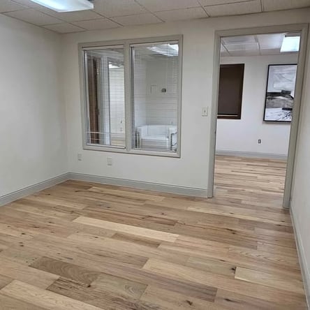 Quincy Salon Step up Suites