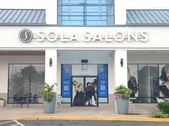 Sola Salon Studios in Chantilly, VA – Salon Suite for Rent