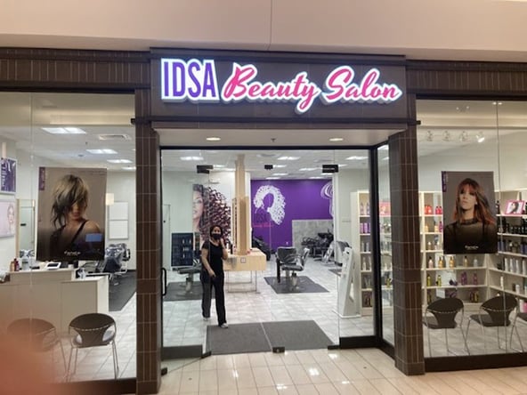 Salon Chair Rental