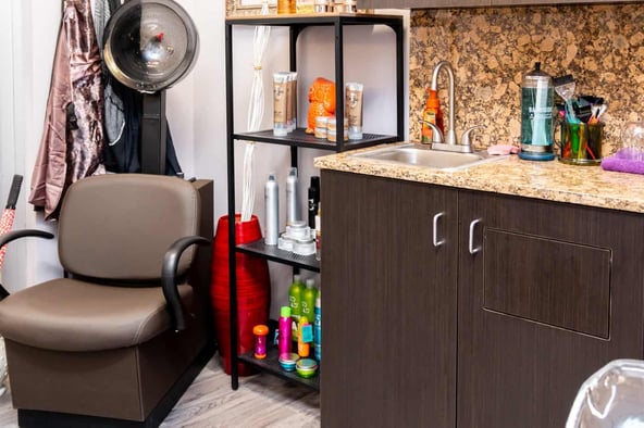 Salon Lofts in Bee Cave, TX – Salon Suite for Rent