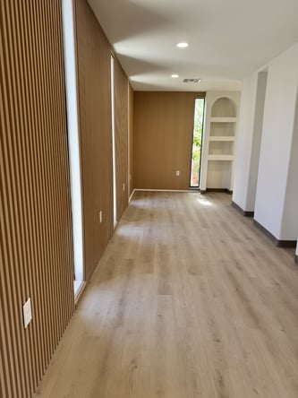 Suite Rental 95-225 sf