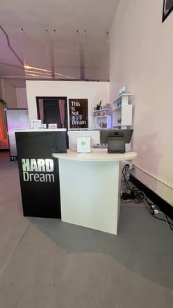 BOOTH RENT @ HARD DRESSER salon located in Barrio Logan