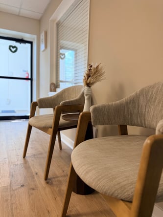 Beauty room for rent