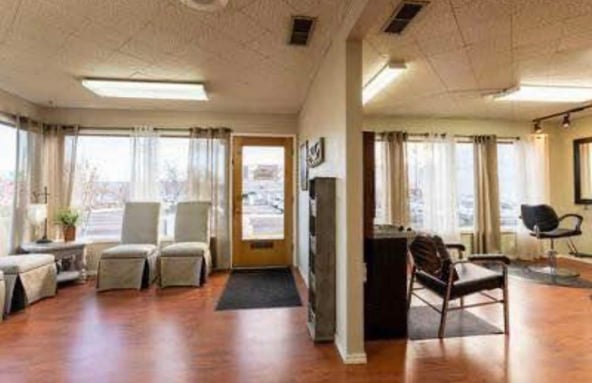 Arcadia Salon & Day Spa has 2 hair stations available for rent.