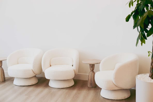 Unlock Your Beauty Business Potential: Luxury Room Rental in Beverly Hills Spa Oasis!