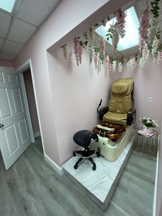 Salon Spa Suites
