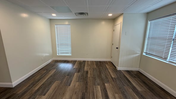Beauty Suites For Rent East Greenwich, R.I (1st month FREE)