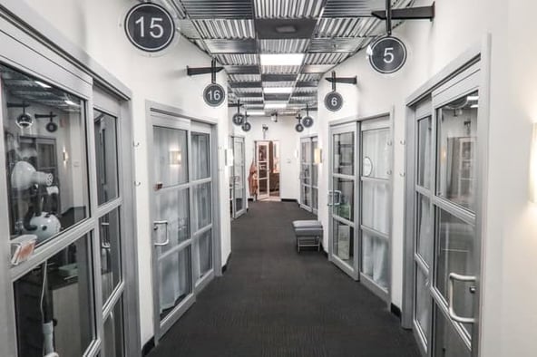 Sola Salon Studios in Franklin, TN – Salon Suite for Rent