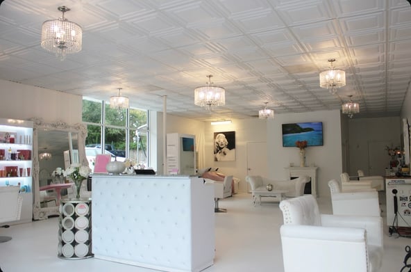 Beautiful booth rental salon in Eldersburg Maryland!